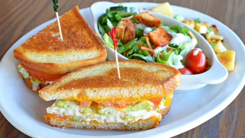 Egg Harbor Cafe | restaurant | 5920 Roswell Rd NE, Sandy Springs, GA 30328, USA | 4043899915 OR +1 404-389-9915