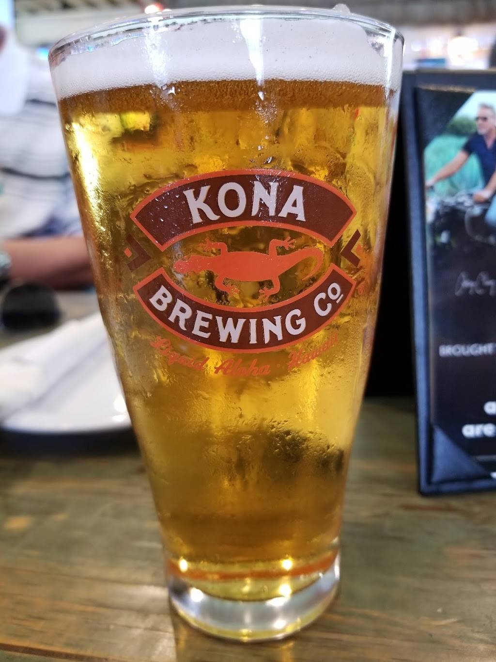 Hurricane Grill & Wings | restaurant | 829 Broadway, Newburgh, NY 12550, USA | 8455628200 OR +1 845-562-8200