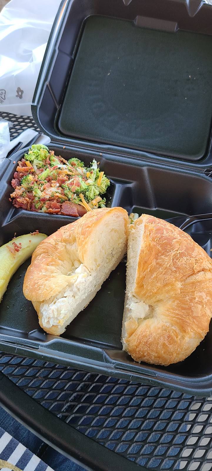 Chicken Salad Chick | restaurant | 1720 Old Fannin Rd Suite A, Flowood, MS 39232, USA | 7692065870 OR +1 769-206-5870