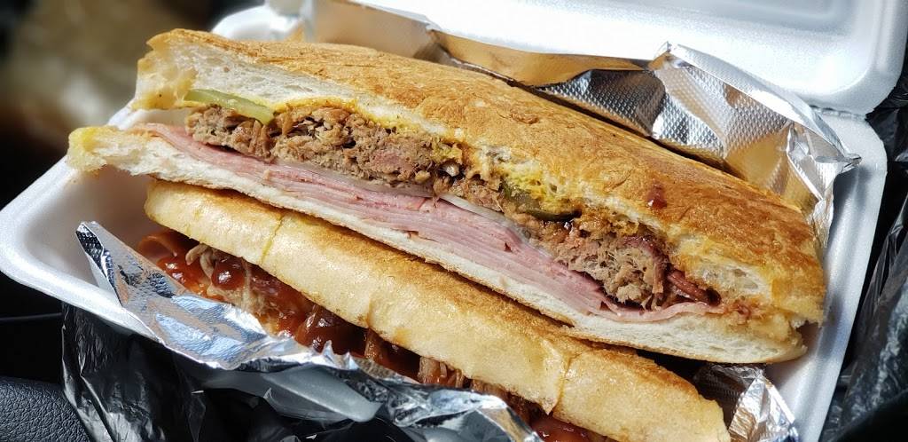 Wicked Oak BarbeQue | restaurant | 6607 N Florida Ave, Tampa, FL 33604, USA | 8133042425 OR +1 813-304-2425