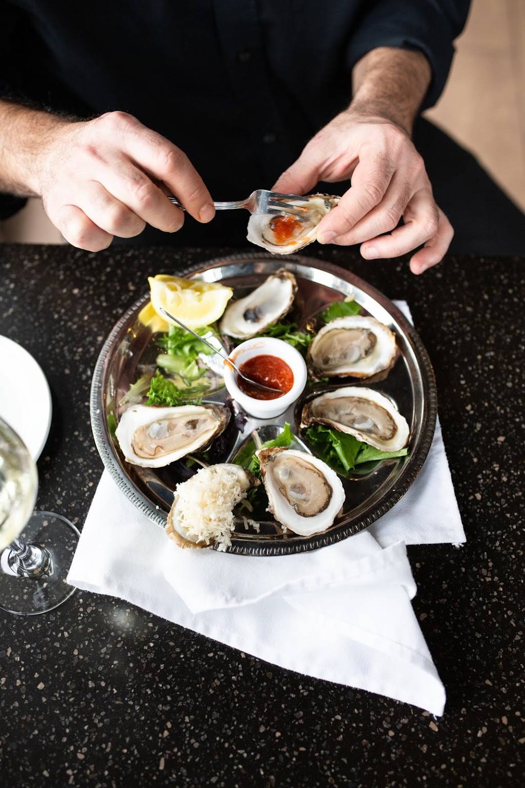 Eden Trattoria | restaurant | 58 Marine Parade Dr, Etobicoke, ON M8V 4G1, Canada | 4162555588 OR +1 416-255-5588