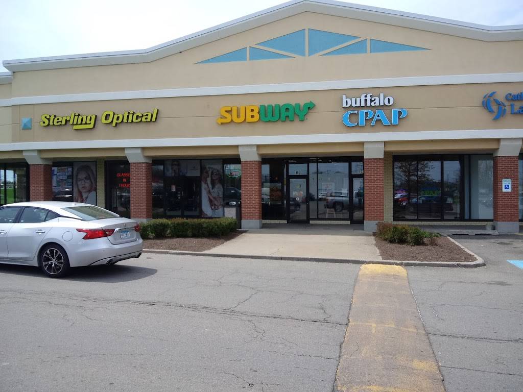 Subway Restaurants | restaurant | 1900 Ridge Rd, West Seneca, NY 14224, USA | 7166743740 OR +1 716-674-3740