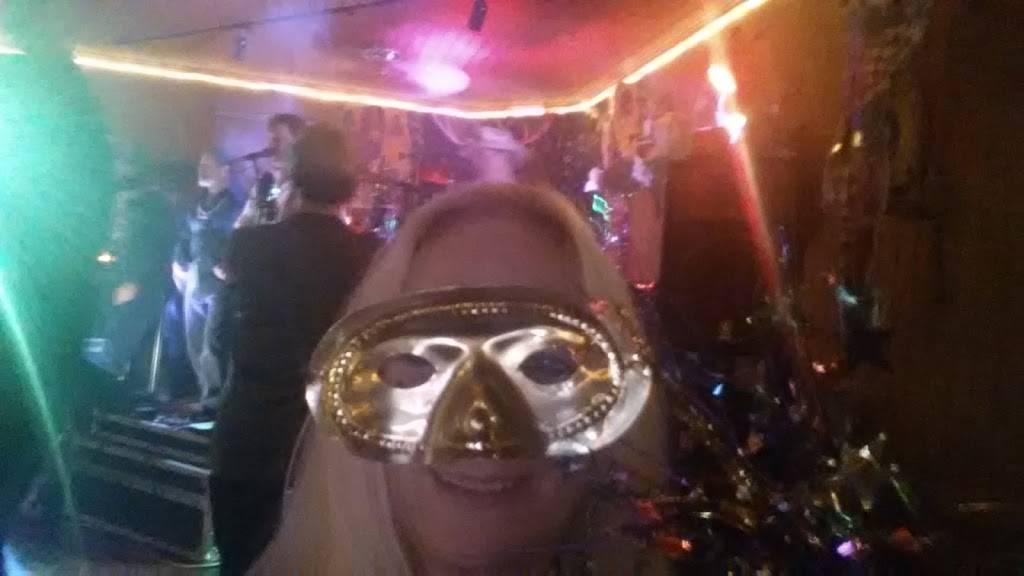 Loyal Order of Moose | restaurant | 207 E Mercury Blvd, Hampton, VA 23669, USA | 7577281123 OR +1 757-728-1123