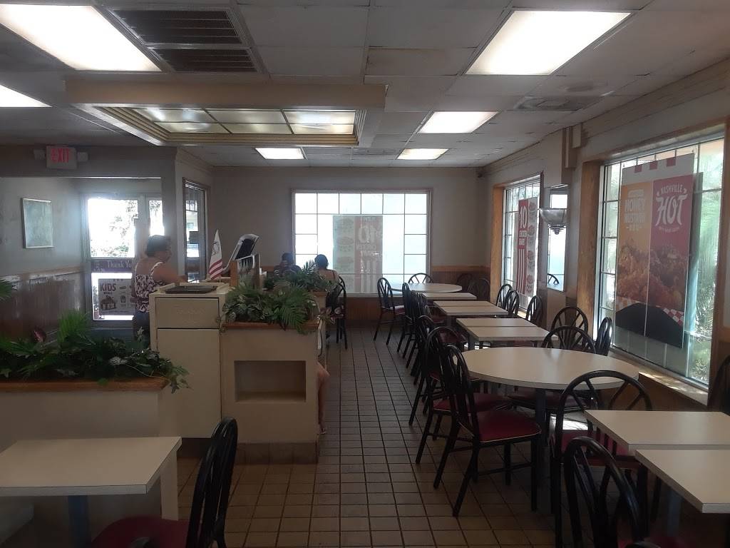 KFC | restaurant | 2218 E Bloomingdale Ave, Valrico, FL 33596, USA | 8136846182 OR +1 813-684-6182