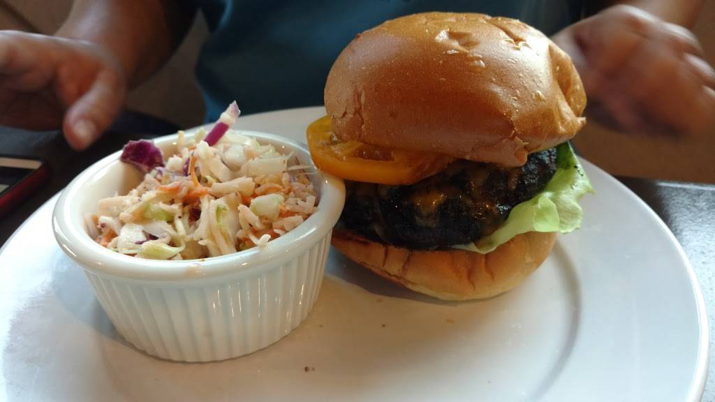 The Speckled Trout Restaurant and Bottle Shop | restaurant | 922 Main St, Blowing Rock, NC 28605, USA | 8282959819 OR +1 828-295-9819