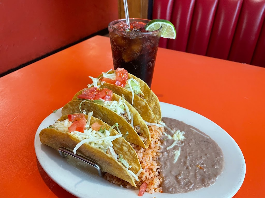 Old Mexico, mexican restaurant , | restaurant | 2241 S Byron Butler Pkwy, Perry, FL 32348, USA | 8505847779 OR +1 850-584-7779