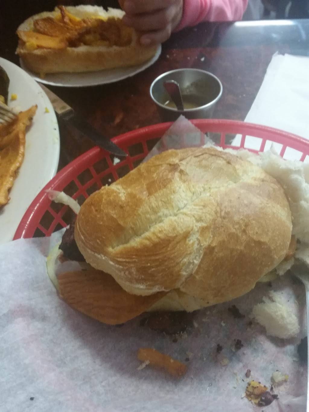 Alfredos Cafe & Luncheonette Corp. | restaurant | 121 Schuyler Ave, Kearny, NJ 07032, USA | 5515807336 OR +1 551-580-7336