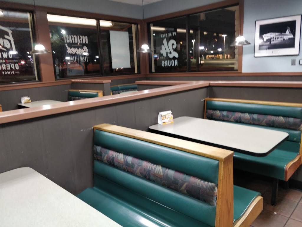 Whataburger | restaurant | 3222 W Camp Wisdom Rd, Dallas, TX 75237, USA | 9727099276 OR +1 972-709-9276