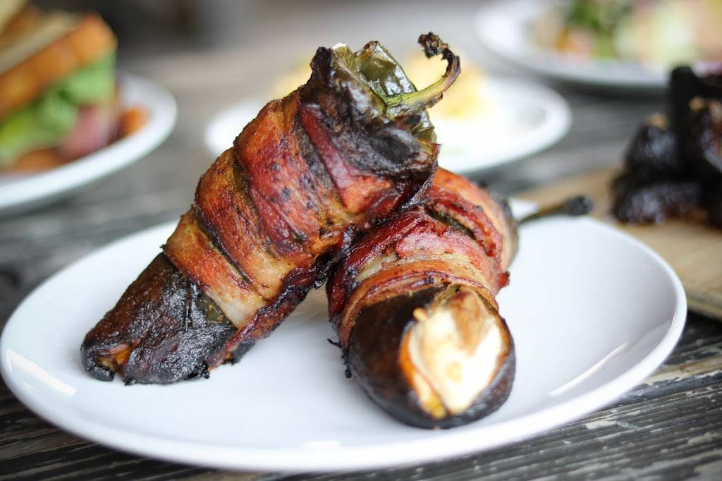 Knockout BBQ | restaurant | 3150 S Grand Blvd, St. Louis, MO 63118, USA | 3143002944 OR +1 314-300-2944