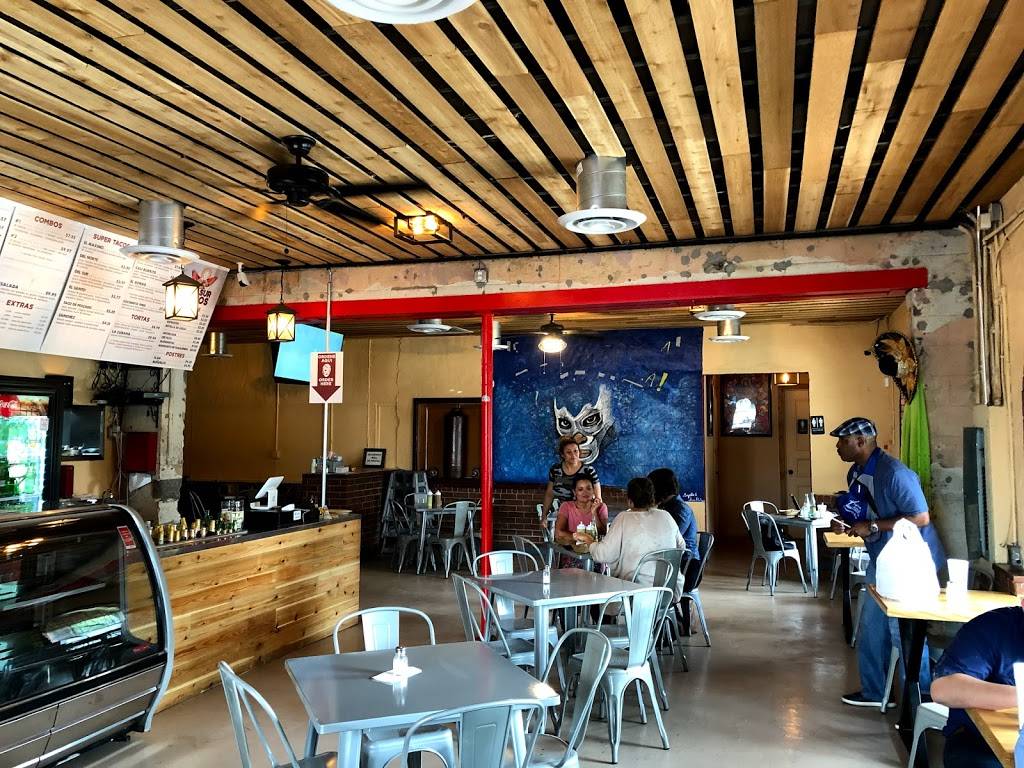 Del Sur Tacos | restaurant | 720 E Jefferson Blvd, Dallas, TX 75203, USA | 9729820004 OR +1 972-982-0004