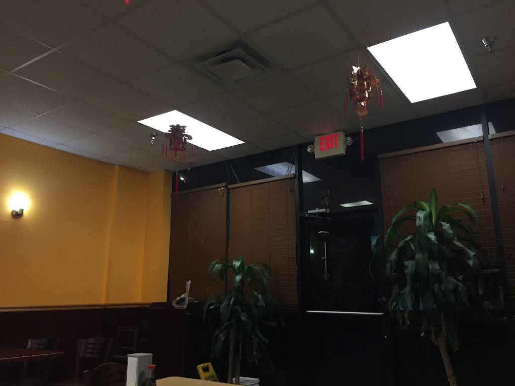 Crouching Dragon | restaurant | 240 S Range Ave, Denham Springs, LA 70726, USA | 2256641898 OR +1 225-664-1898