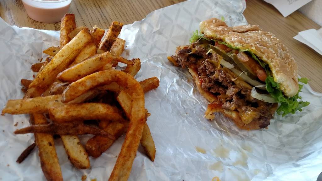 Nancy Jos Burgers And Fries | restaurant | 692 Lancaster Dr NE, Salem, OR 97301, USA | 5039907827 OR +1 503-990-7827