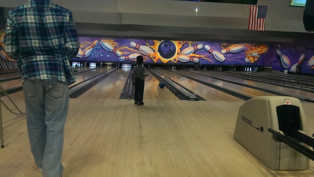 Dr. Martin Luther King, Jr. Roller Skating and Bowling Center | cafe | 1219 W 76th St, Chicago, IL 60620, USA | 3127472602 OR +1 312-747-2602