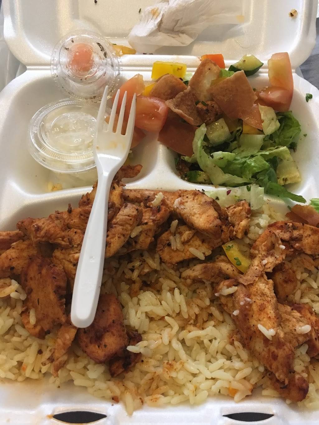 Babbaz Grill | restaurant | 3001 Dougall Ave, Windsor, ON N9E 0A2, Canada | 5199669839 OR +1 519-966-9839