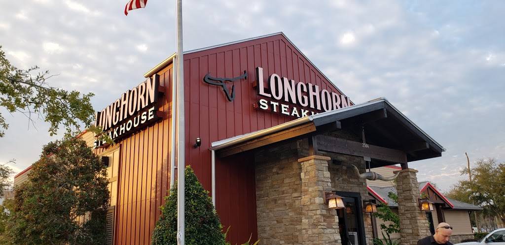 LongHorn Steakhouse | meal takeaway | 2504 W International Speedway Blvd, Daytona Beach, FL 32114, USA | 3862583313 OR +1 386-258-3313