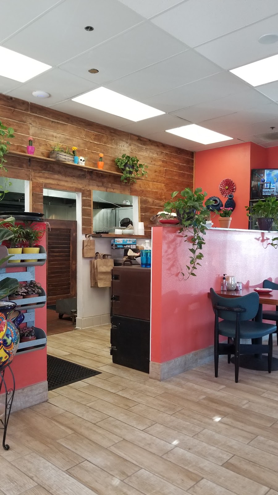 Lolas Birria | restaurant | 40469 Murrieta Hot Springs Rd G-7, Murrieta, CA 92563, USA | 9512400969 OR +1 951-240-0969