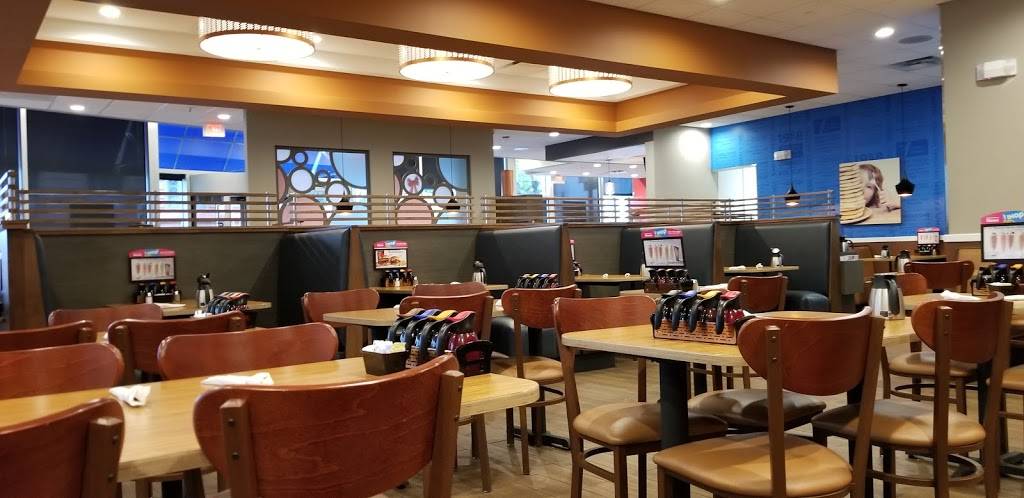 IHOP | restaurant | 600 E Pratt St, Baltimore, MD 21202, USA | 6672125966 OR +1 667-212-5966