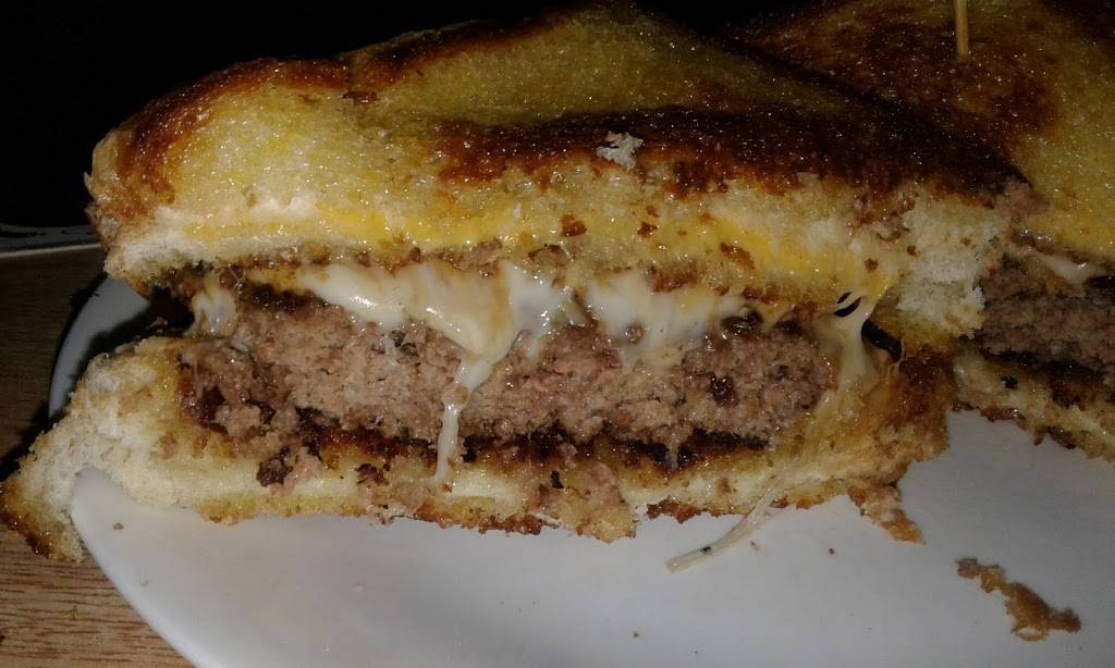 Brewskies Pub & Eatery | restaurant | 7925 Southeastern Ave, Indianapolis, IN 46239, USA | 3178626998 OR +1 317-862-6998