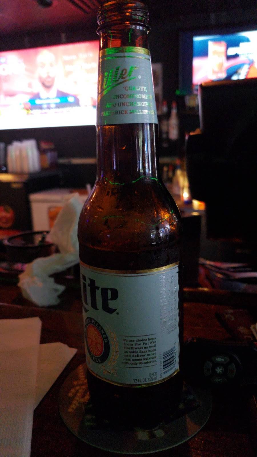 The Swamp Sports Bar & Grill | restaurant | 4191, 1563 W Palmetto St, Florence, SC 29501, USA | 8436769997 OR +1 843-676-9997