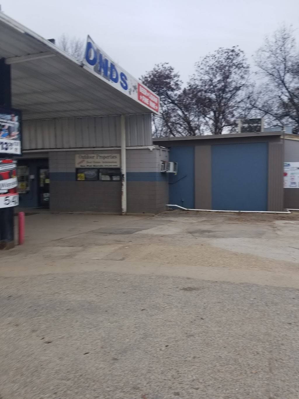 Highwater Landing | restaurant | 15235 AR-147, Horseshoe Lake, AR 72348, USA | 8703393337 OR +1 870-339-3337