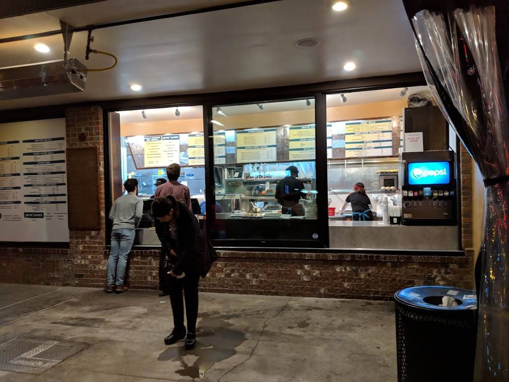 Ezells Famous Chicken | restaurant | 2300 N 45th St #6906, Seattle, WA 98103, USA | 2064535250 OR +1 206-453-5250