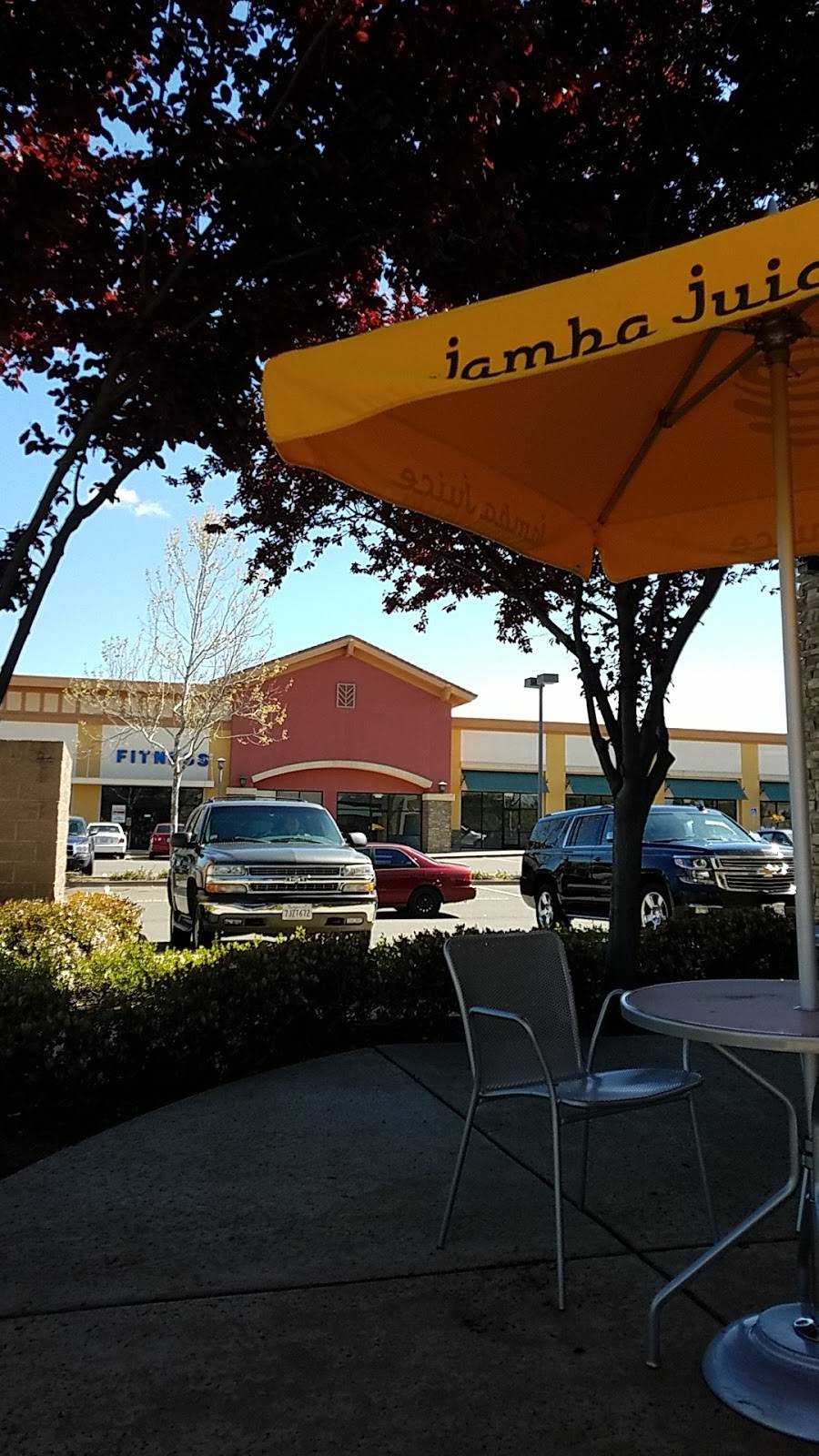 Jamba Juice Green Valley Station | restaurant | 3008 Green Valley Rd F-2, Cameron Park, CA 95682, USA | 5306837143 OR +1 530-683-7143