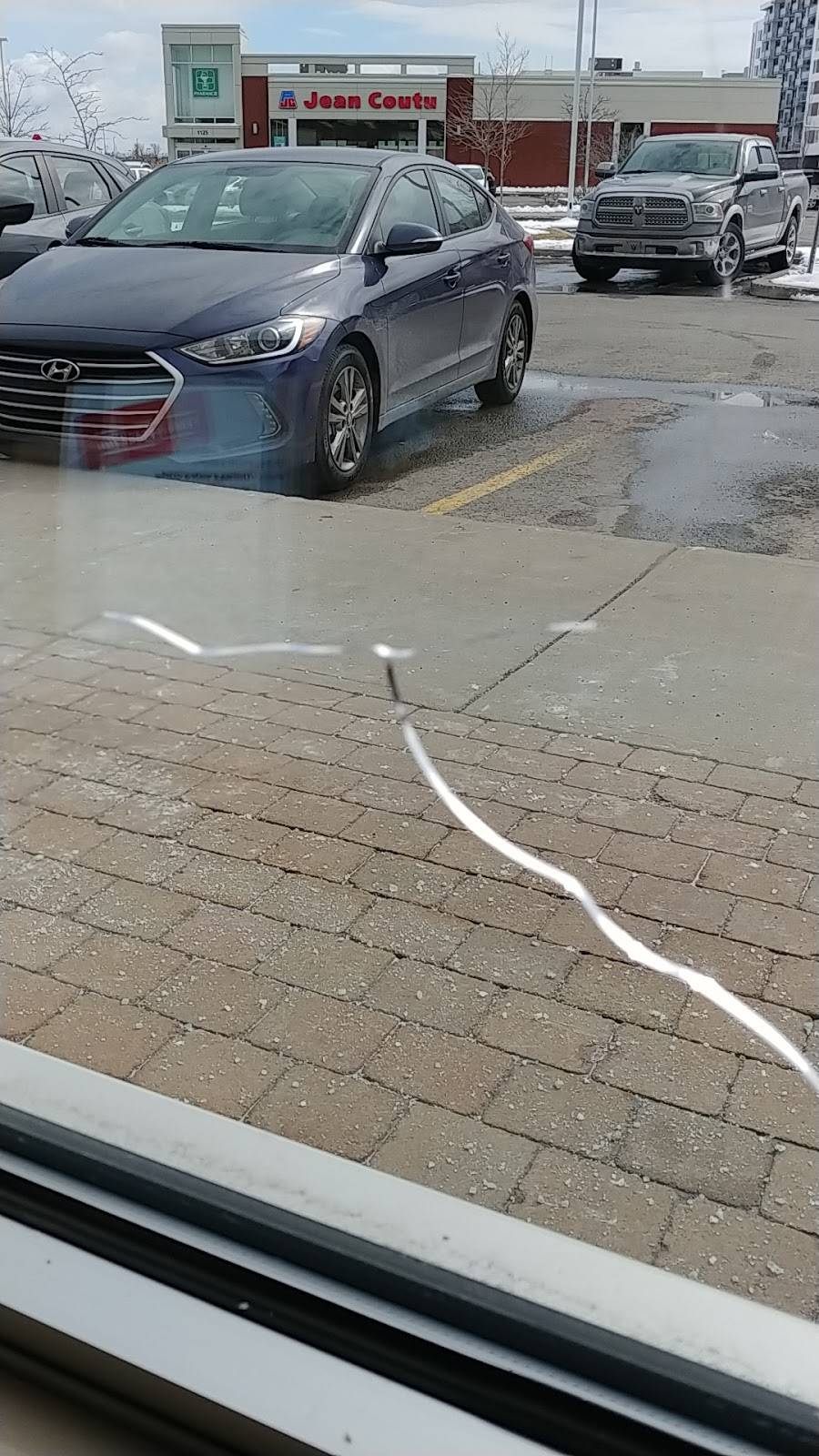 La Crémière | restaurant | 1151 Montée des Pionniers, Terrebonne, QC J6V 0E1, Canada | 4507047704 OR +1 450-704-7704