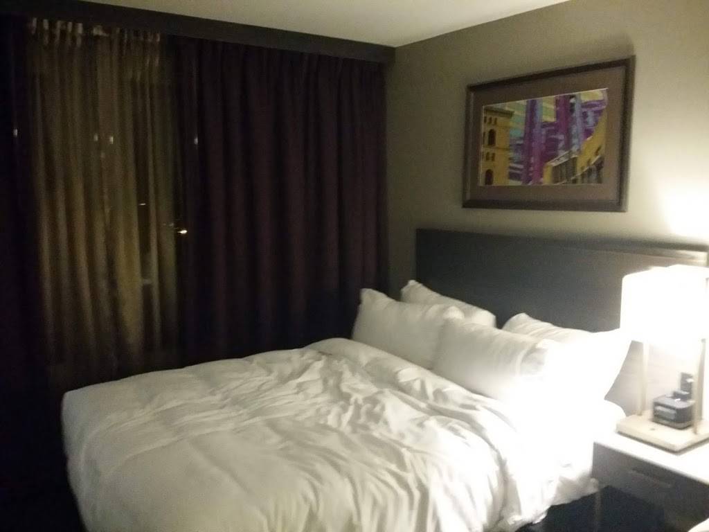 InterContinental Saint Paul Riverfront | restaurant | 11 Kellogg Blvd East, St Paul, MN 55101, USA | 6512921900 OR +1 651-292-1900