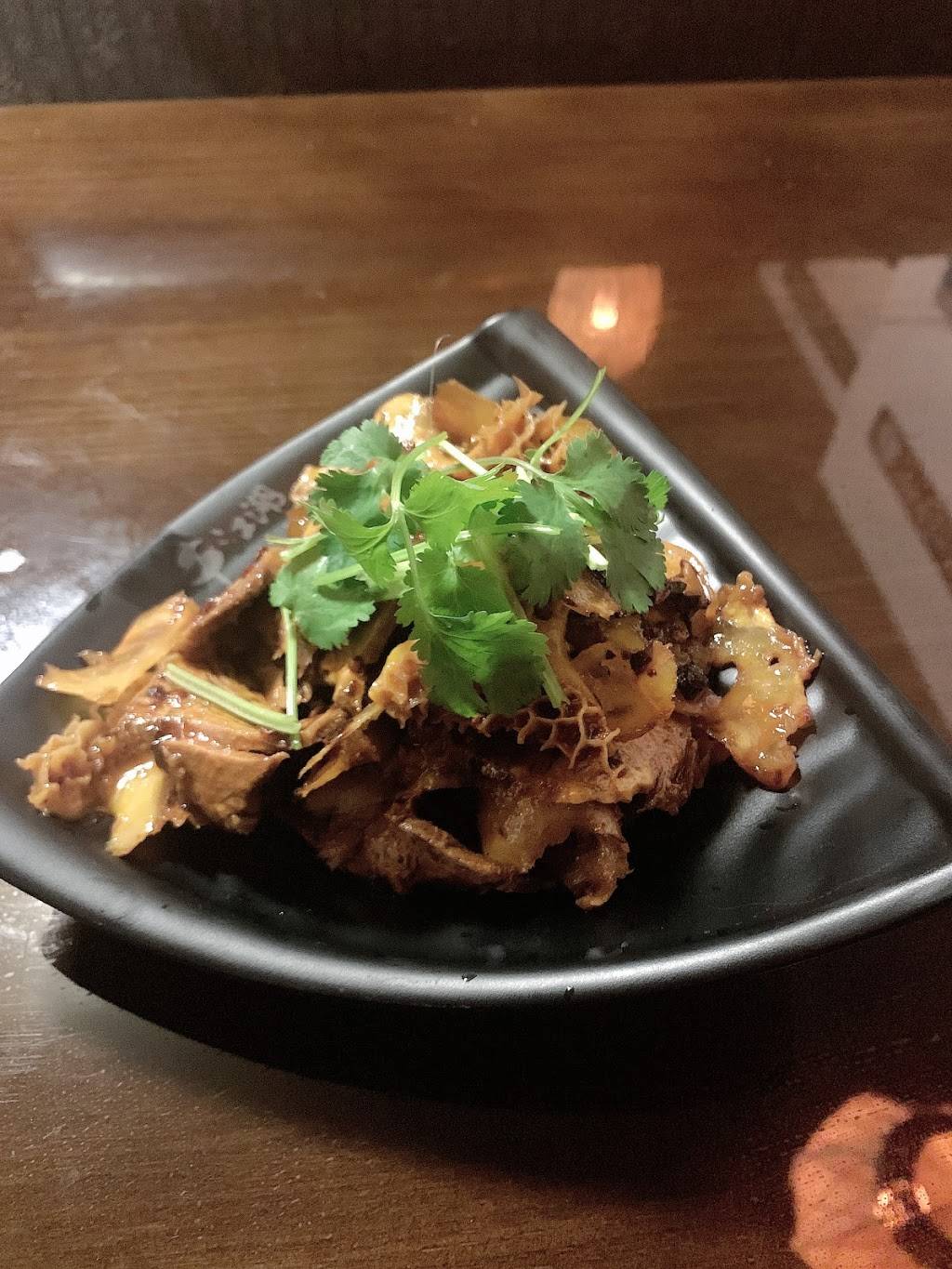 串江湖 chuanjianghu BBQ | restaurant | 4508 8th Ave, Brooklyn, NY 11220, USA | 7186860778 OR +1 718-686-0778