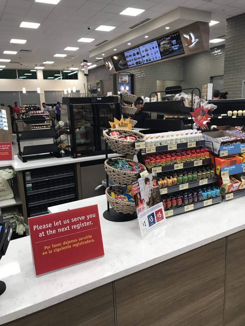 Wawa | cafe | 1965 Hypoluxo Rd, Lantana, FL 33426, USA | 5613237515 OR +1 561-323-7515