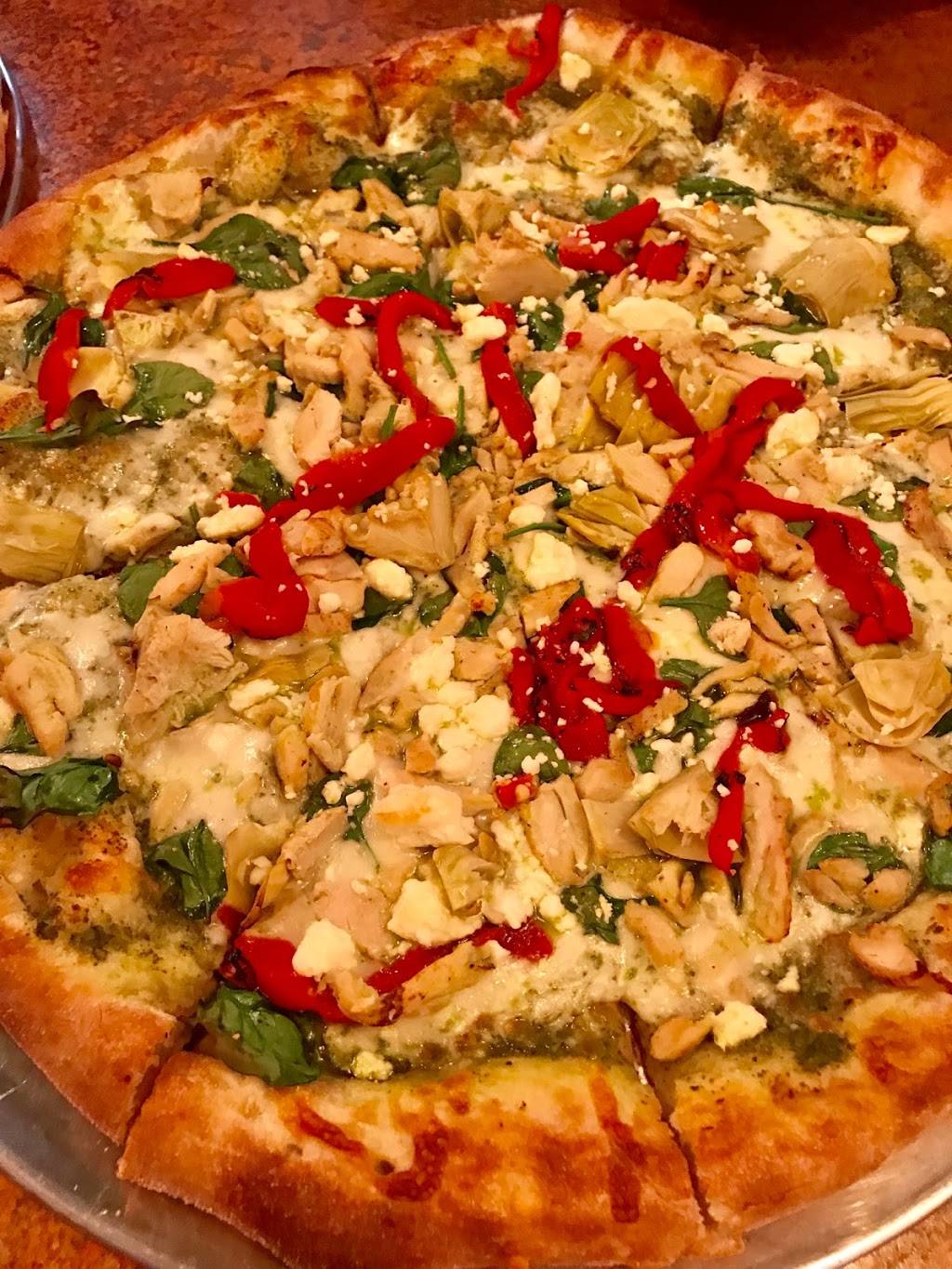 Kustom Krust Brick Oven Pizza and Wings | restaurant | 755 Hammett Bridge Rd, Greer, SC 29650, USA | 8643832000 OR +1 864-383-2000