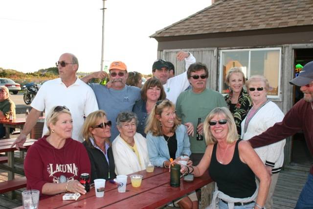 Gilgo Beach Inn | restaurant | Gilgo Beach Parking Lot (Ocean Parkway), Gilgo Beach, NY 11702, USA | 6318263339 OR +1 631-826-3339