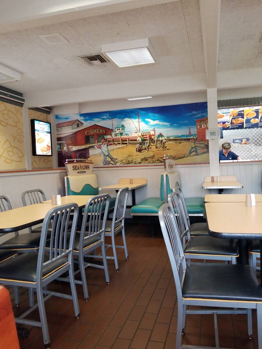 Long John Silvers | restaurant | 1600 N Summit St, Arkansas City, KS 67005, USA | 6204428870 OR +1 620-442-8870