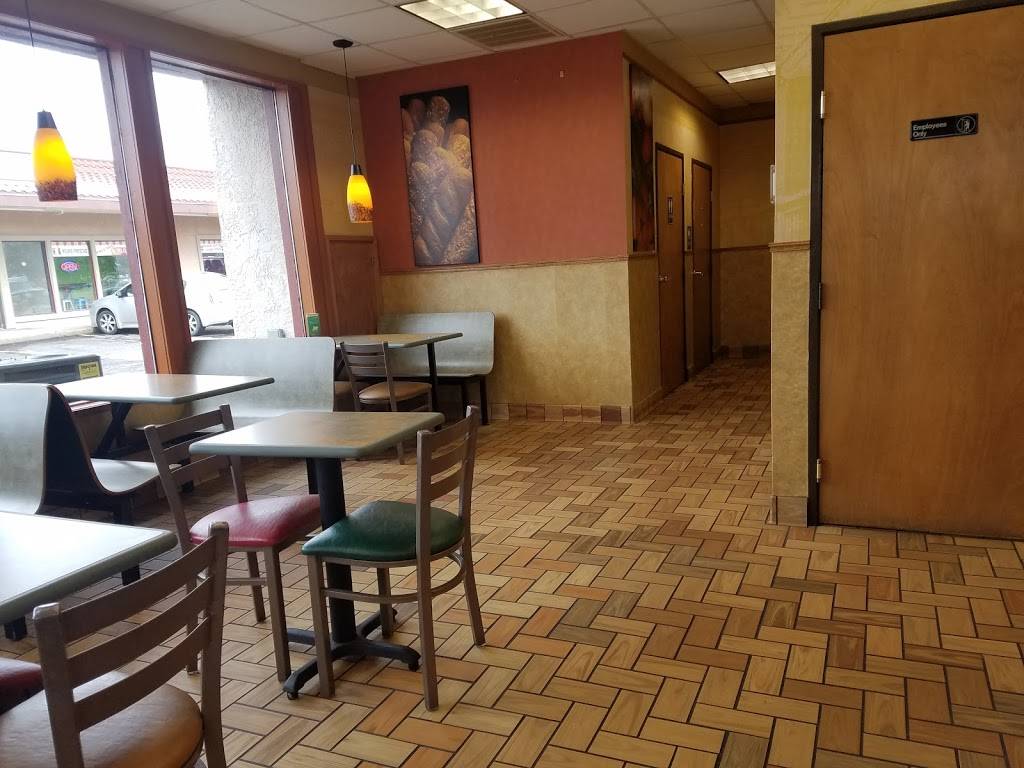 Subway | meal takeaway | 2499 S Academy Blvd, Colorado Springs, CO 80916, USA | 7193808321 OR +1 719-380-8321