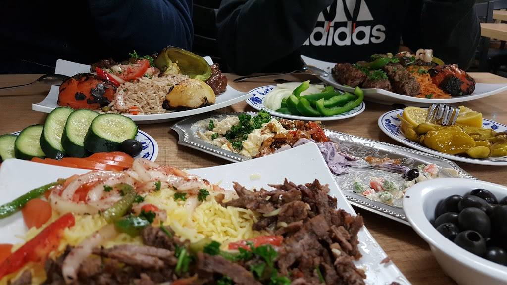 Moonlight Restaurant | restaurant | 3411 W Northern Ave, Phoenix, AZ 85051, USA | 6023587809 OR +1 602-358-7809