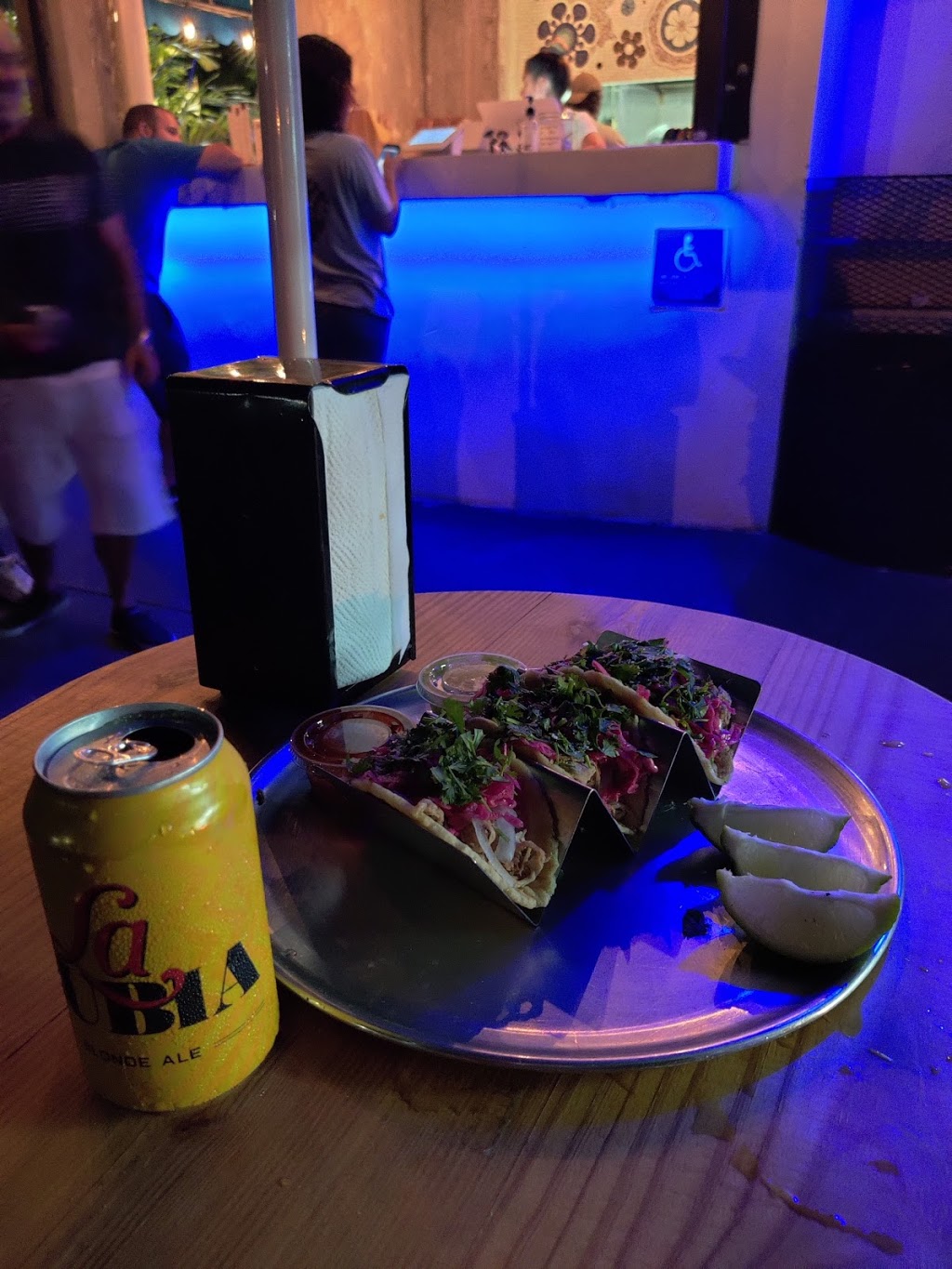 UPTOWN 66 Taqueria | restaurant | 6600 Biscayne Blvd, Miami, FL 33138, USA | 3059607117 OR +1 305-960-7117