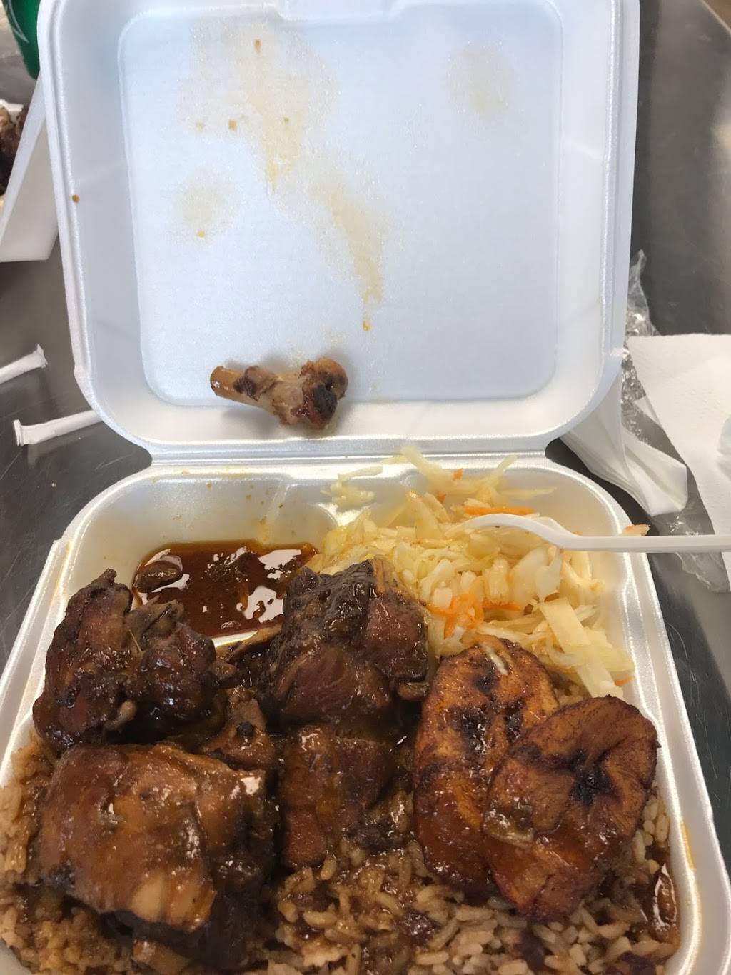 The Dutch Pot Jamaican Restaurant | restaurant | 3120 W Broward Blvd, Fort Lauderdale, FL 33312, USA | 9545332160 OR +1 954-533-2160