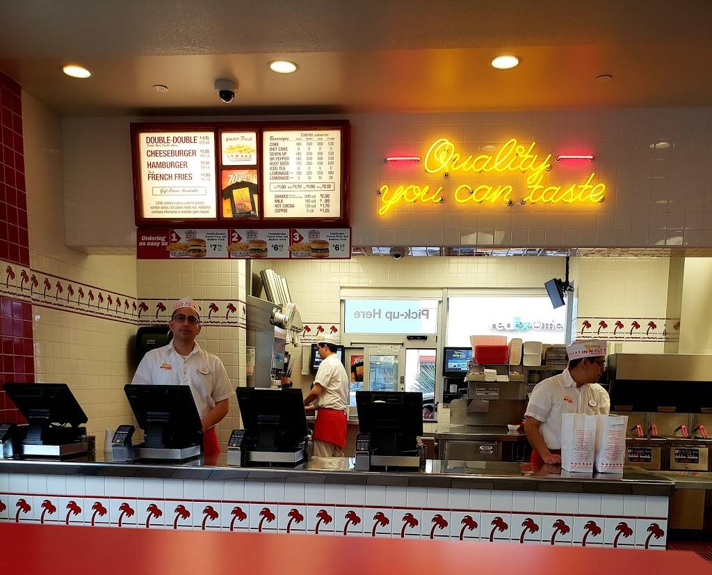 In-N-Out Burger | restaurant | 600 N Sepulveda Blvd, Los Angeles, CA 90045, USA | 8007861000 OR +1 800-786-1000