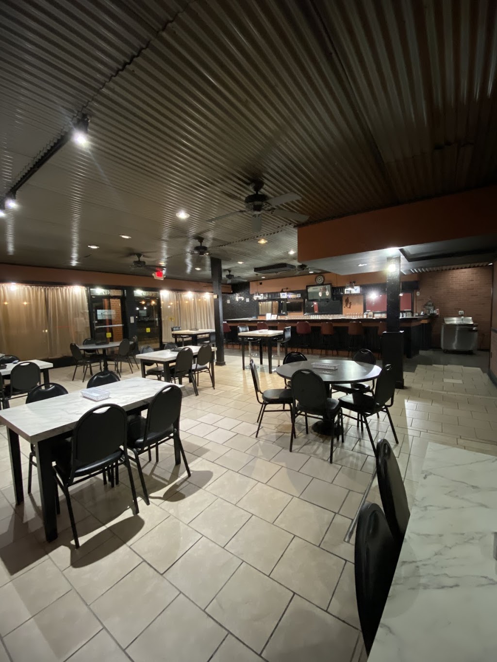 Smoke N Bones BBQ | restaurant | 6417 Hampton Ave, St. Louis, MO 63109, USA | 3149321355 OR +1 314-932-1355