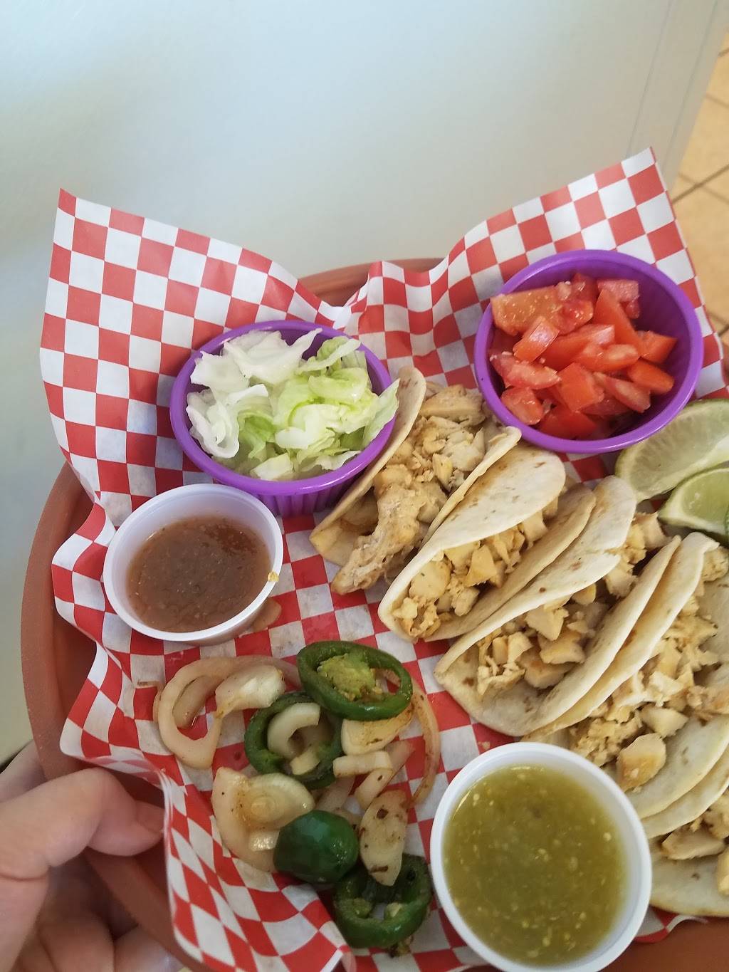 The Fix Burger Restaurant | restaurant | 1707 S Main St, Duncanville, TX 75137, USA | 4696876588 OR +1 469-687-6588