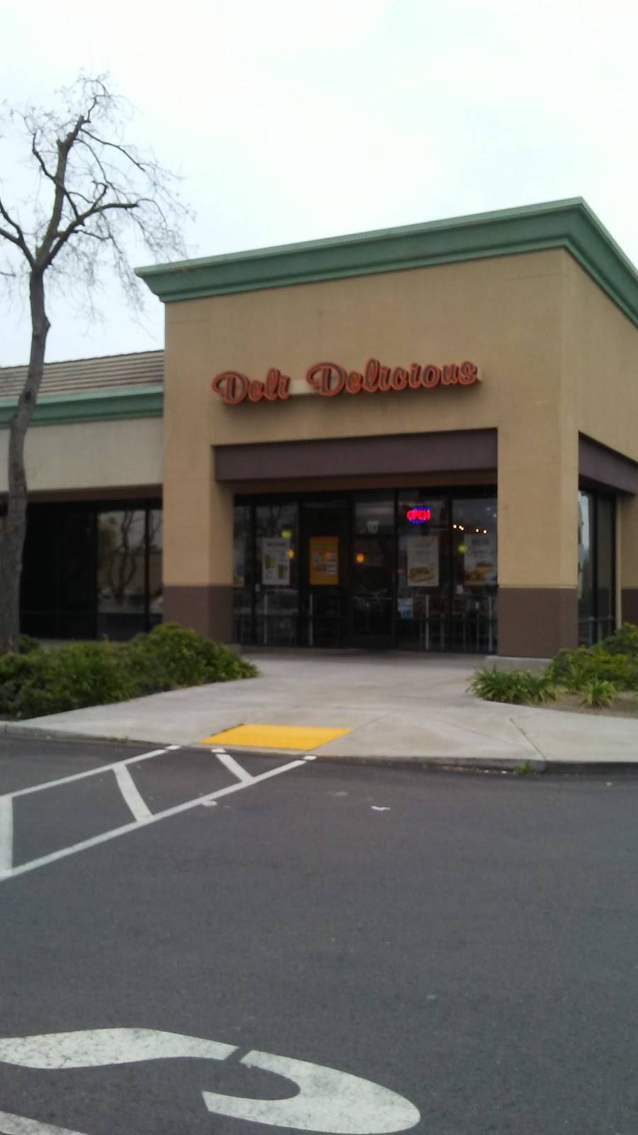 Deli Delicious | restaurant | 127 Spreckels Ave, Manteca, CA 95336, USA | 2093281312 OR +1 209-328-1312