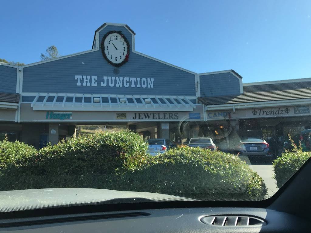 Columbia Candy Kitchen | restaurant | 13769 Mono Way # M, Sonora, CA 95370, USA | 2095881898 OR +1 209-588-1898