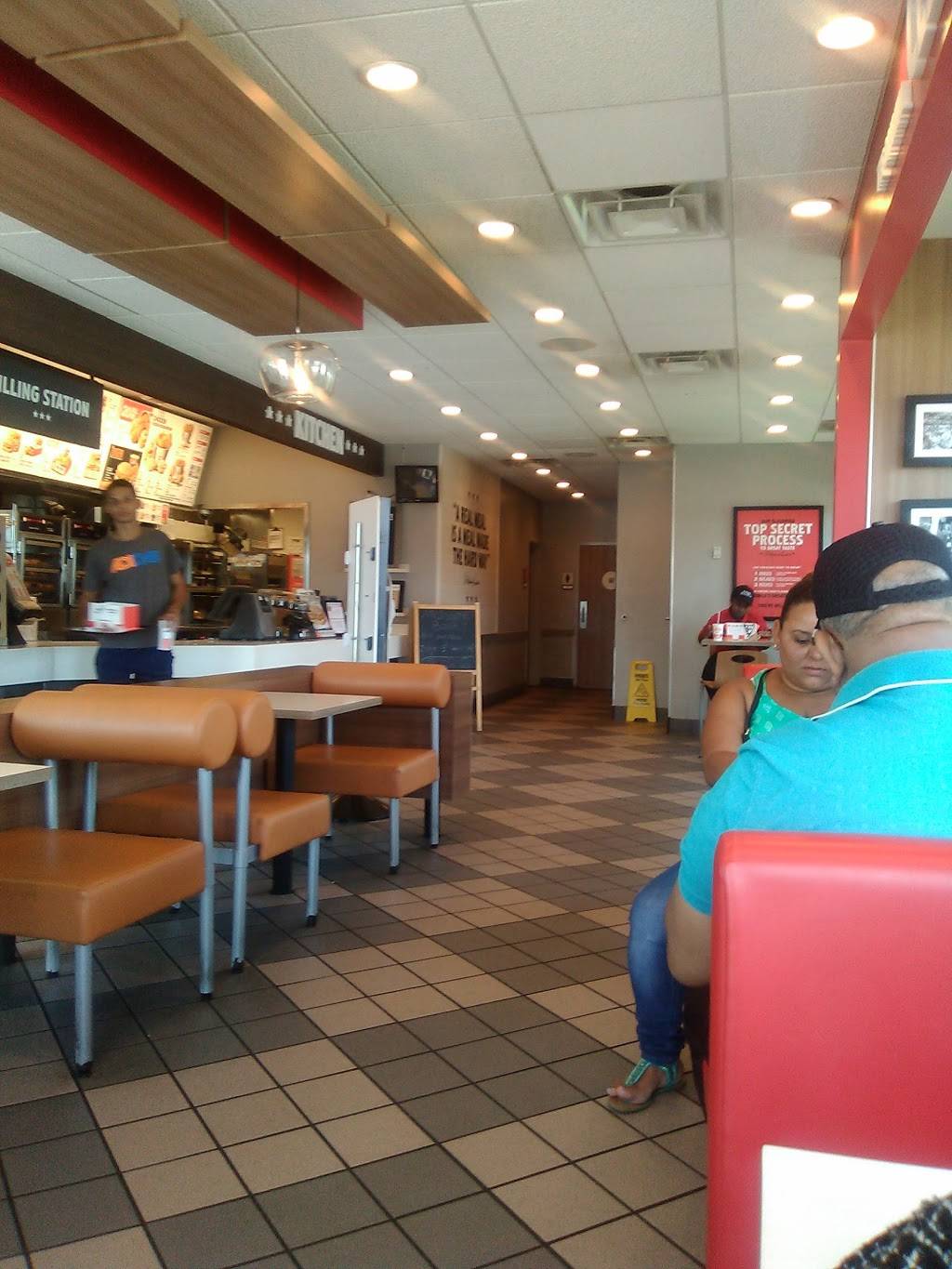 KFC | restaurant | 436 S Semoran Blvd, Orlando, FL 32807, USA | 4072753545 OR +1 407-275-3545