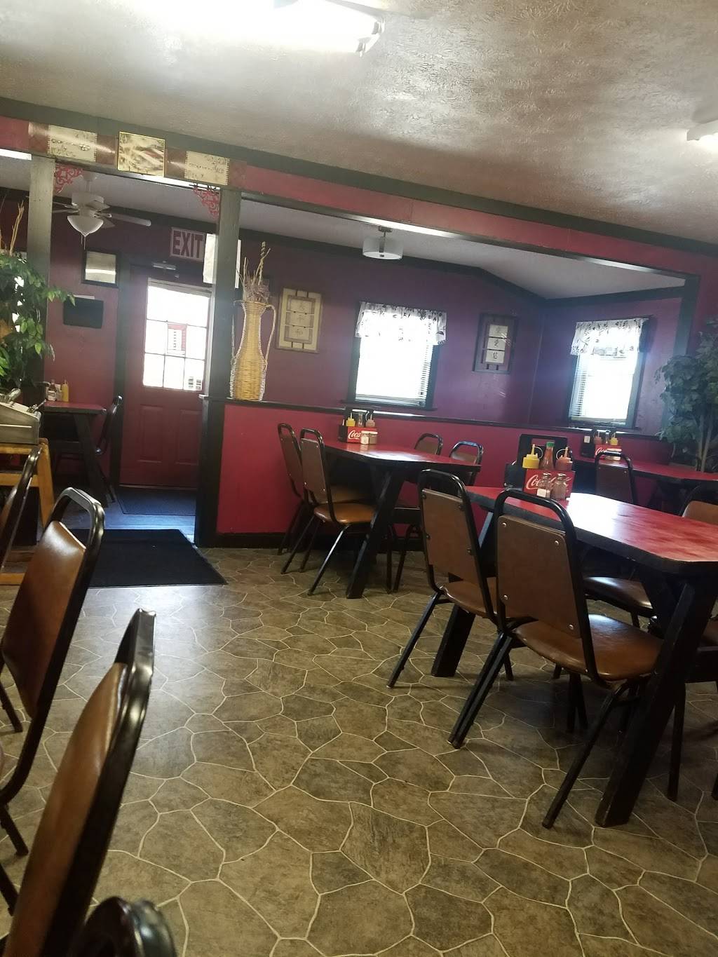 Bucks Cafe | restaurant | 4570 Chana Creek Rd, Tallassee, AL 36078, USA | 3346390635 OR +1 334-639-0635