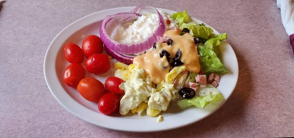 Good Ol Boys Family Restaurant | restaurant | 1843 Sand Hill Rd, Auburn, AL 36830, USA | 3348263900 OR +1 334-826-3900