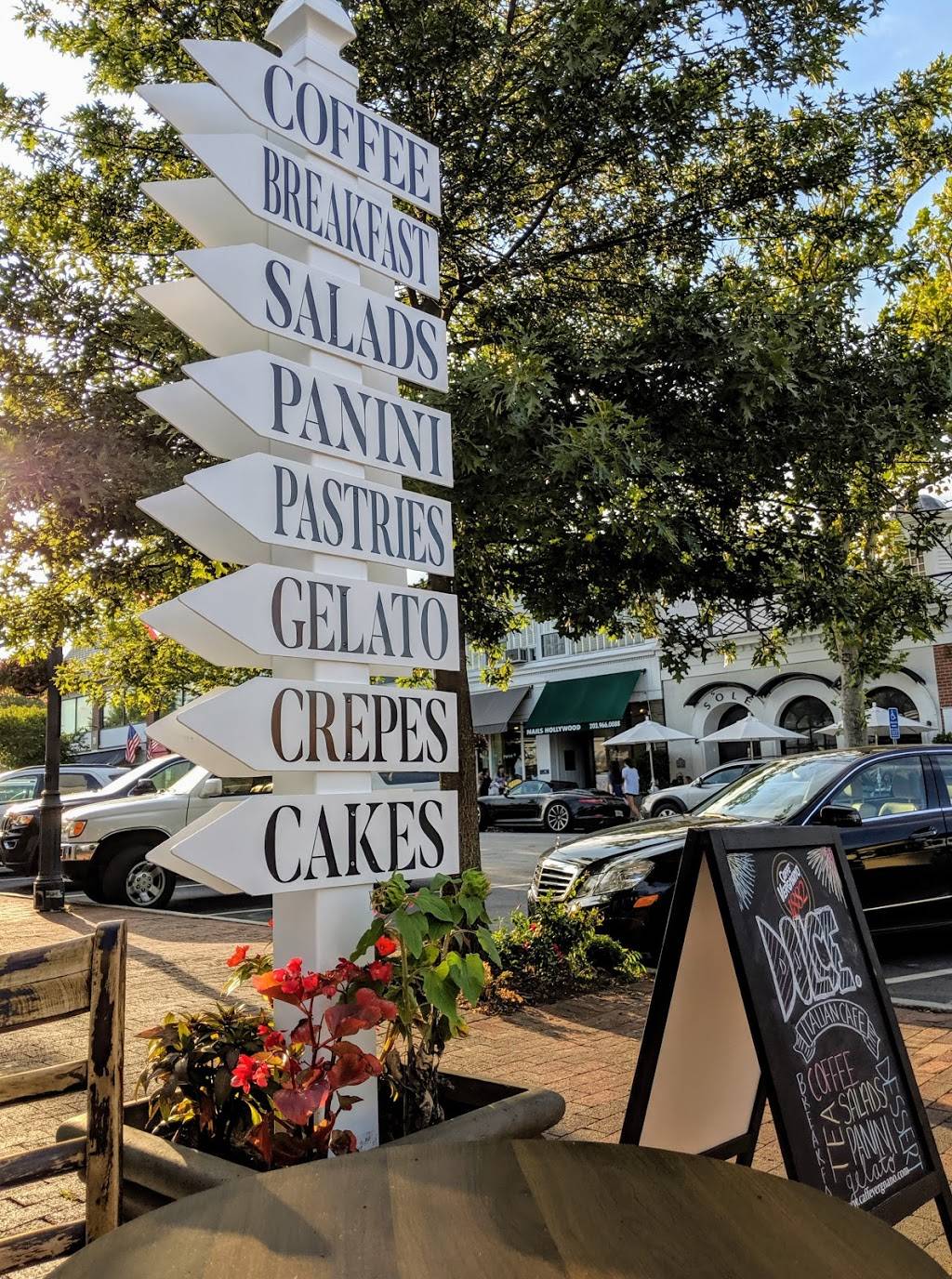 Dolce Italian Café | cafe | 98 Elm St, New Canaan, CT 06840, USA | 2035941424 OR +1 203-594-1424