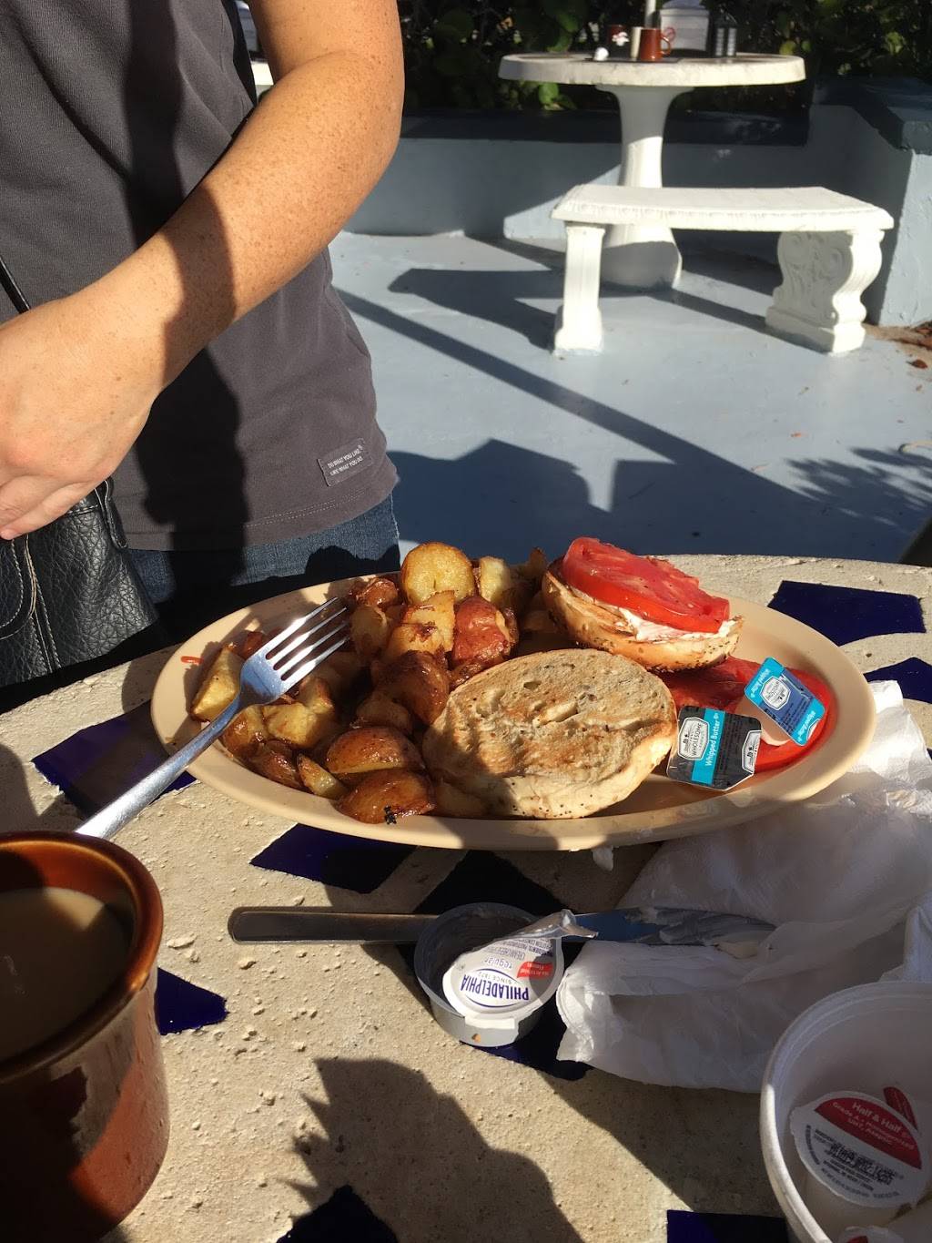 Seaside Grill | restaurant | 4200 Ocean Dr, Vero Beach, FL 32963, USA | 7725595595 OR +1 772-559-5595