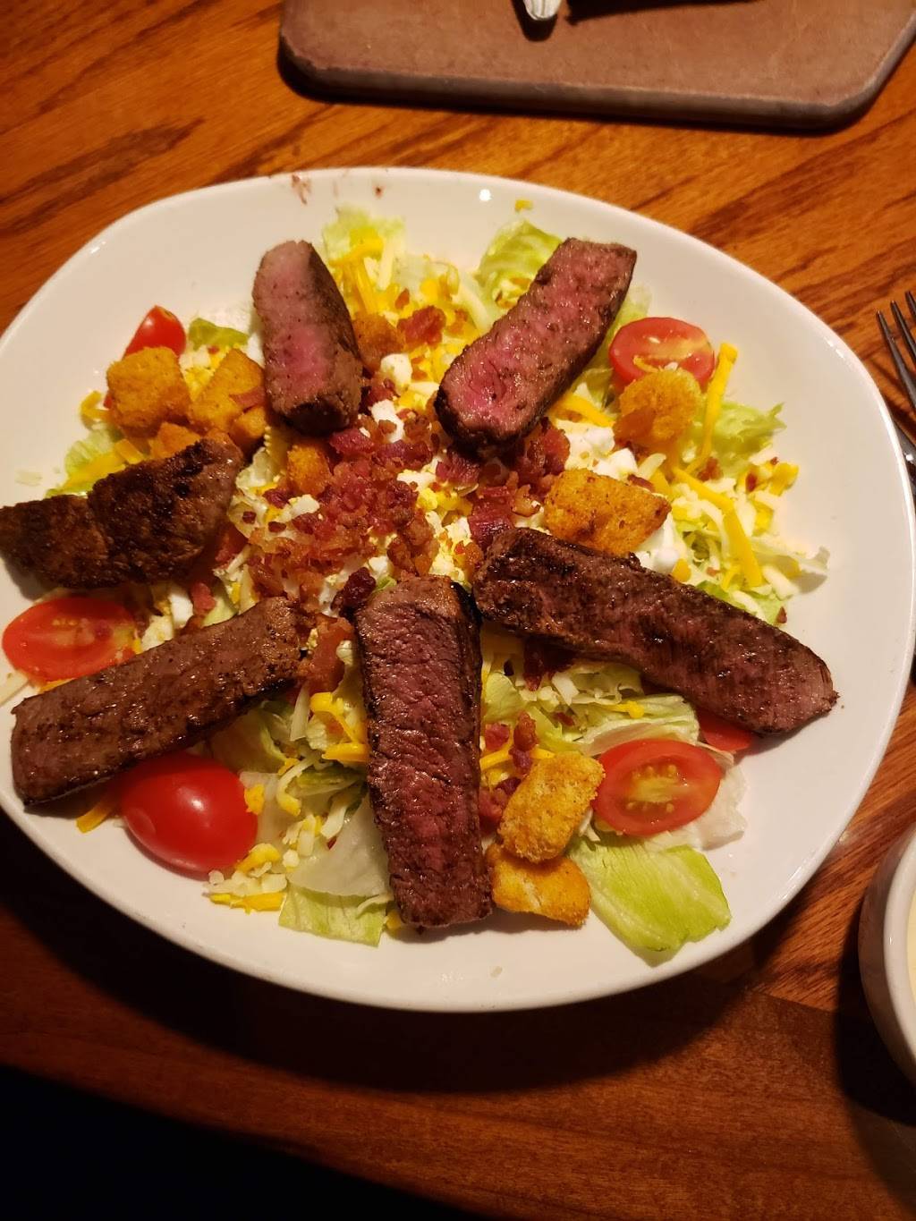 Outback Steakhouse | restaurant | 1101 N Beckley Ave, DeSoto, TX 75115, USA | 9722288748 OR +1 972-228-8748