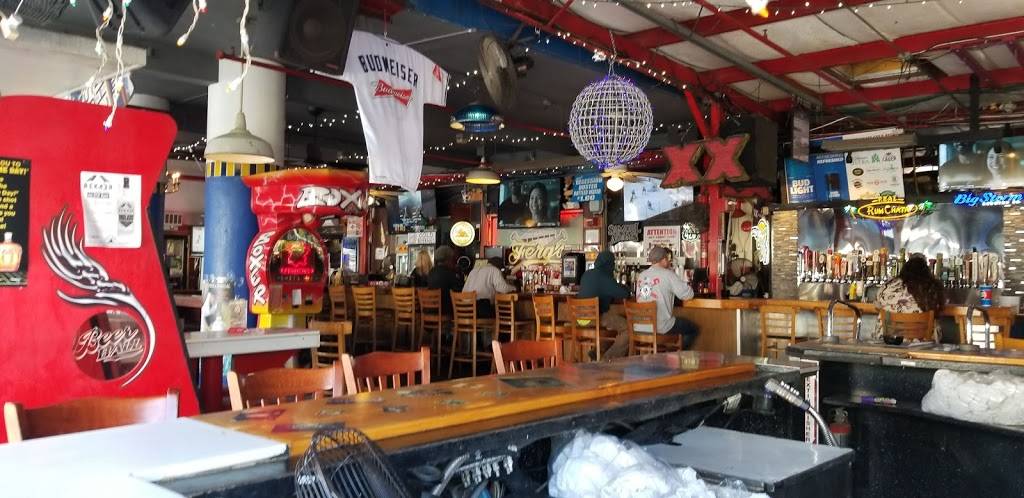 Fergs Sports Bar & Grill | cafe | 1320 Central Ave, St. Petersburg, FL 33705, USA | 7278224562 OR +1 727-822-4562