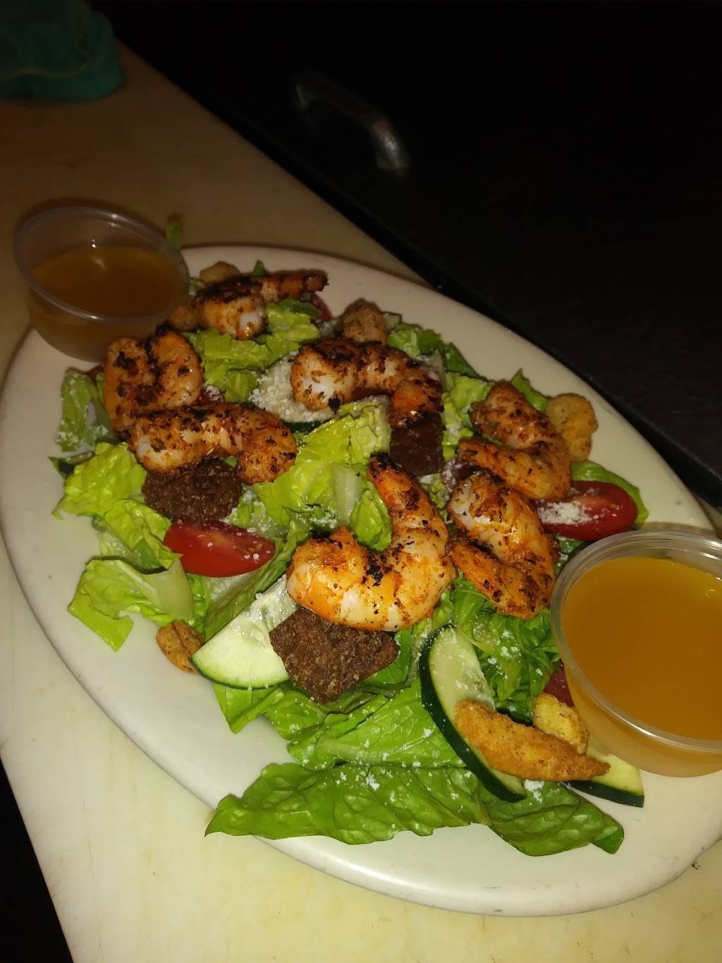 Turf Restaurant | restaurant | 142 Grand St, Waterbury, CT 06702, USA | 2037536256 OR +1 203-753-6256